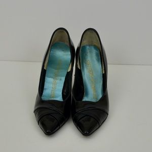 Vintage Black Patent Leather Italian Kitten Heal